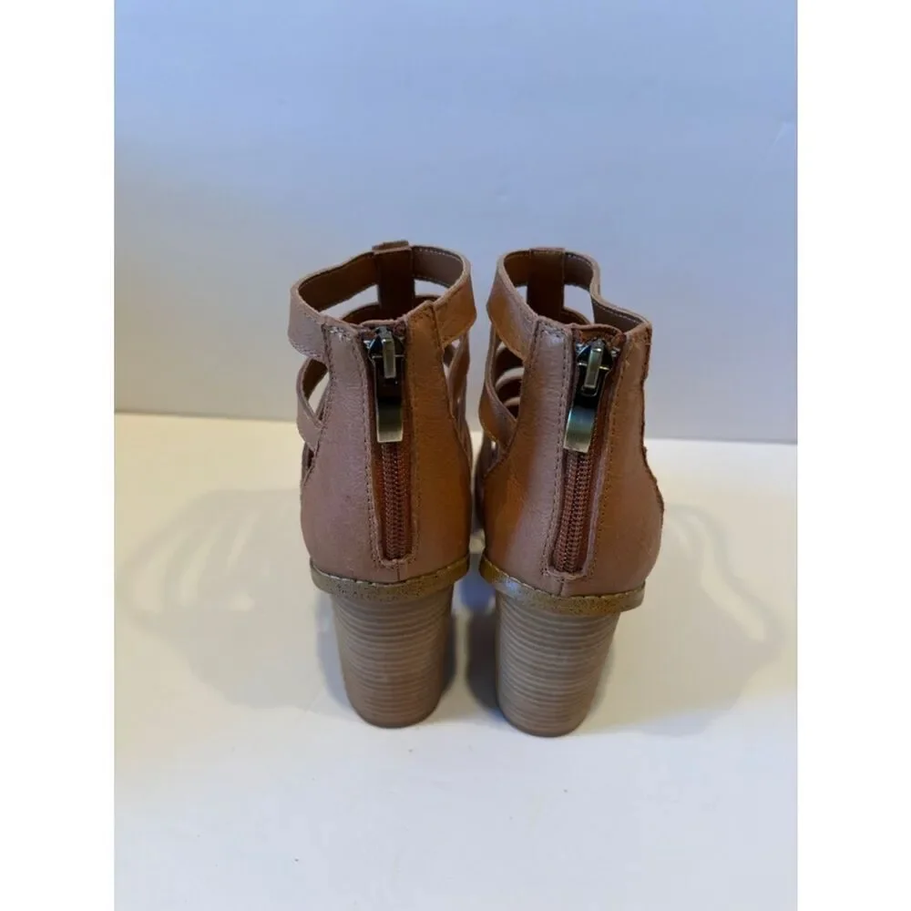 Strappy Block Heel Sandals - Taupe Steve Madden